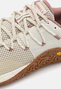 Merrell Trail Glove 7 - Neutral Running Shoes - Oyster/Gum -Deals Sport Girl Outfit Store 064b0547789842f38b0926c7a1cd8118