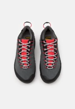 La Sportiva Tx4 Woman Gtx - Hiking Shoes - Carbon/Hibiscus 11 La Sportiva Tx4 Woman Gtx - Hiking Shoes - Carbon/Hibiscus -Deals Sport Girl Outfit Store 0b1b6b111ed745f7b0aa1309c64f7a96