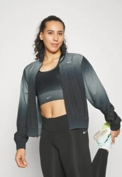 Nike Performance Run Bra - Medium Support Sports Bra - Black/Silver -Deals Sport Girl Outfit Store 0b5cca4609ce448a9a6179be4aeeff20