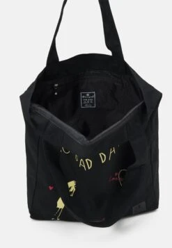 Champion Tote - Sports Bag - Black -Deals Sport Girl Outfit Store 0c4ec5ba24804a298659137f697cb7f6