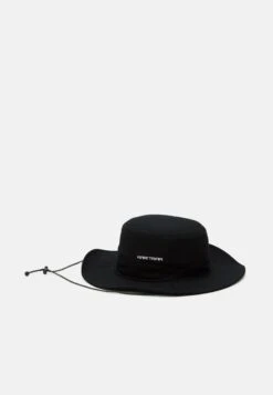 Kari Traa Hiking Hat - Beanie - Black -Deals Sport Girl Outfit Store 0ca5cbad15254a9eb2889ee844cdda51