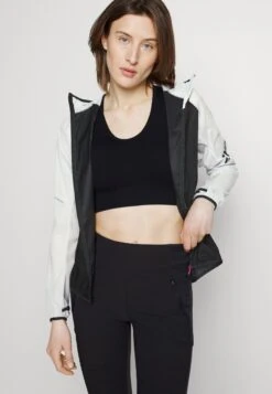 Dynafit Alpine Wind - Windbreaker - Nimbus -Deals Sport Girl Outfit Store 1cf540e0ea2042a19db226e7151b355d