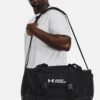 Under Armour Gametime Duffle Sm - Sports Bag - Black 1 Under Armour Gametime Duffle Sm - Sports Bag - Black -Deals Sport Girl Outfit Store 2130a31b8901432f9c0936843a306eb9