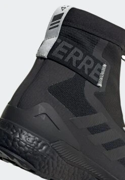 ADIDAS PERFORMANCE Terrex Free Hiker Cold.Rdy - Walking Boots - Schwarz -Deals Sport Girl Outfit Store 24f83384886f4f708be06b02b9059bc0