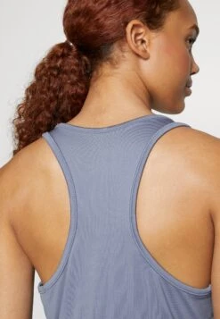 Puma Seamless Tank - Top - Filtered Ash/Spring Lavender -Deals Sport Girl Outfit Store 250cfec3a821469ba6c3b4d01e233226