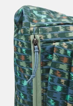 Patagonia Fieldsmith Roll Top Pack - Rucksack - Hemlock Green -Deals Sport Girl Outfit Store 26d88596c07648d49e9d799144f0ccb1