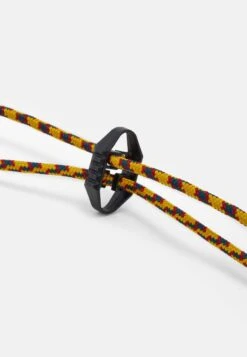 Klättermusen Algir Accessory Large Unisex - Across Body Bag - Cristal Green -Deals Sport Girl Outfit Store 3be1d15175754a69b318a12cc61e76b1