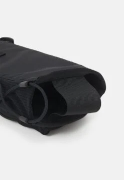 The North Face Borealis Water Bottle Holder Unisex - Across Body Bag - Black -Deals Sport Girl Outfit Store 5c8d3615f2b1490c990183005ed14533