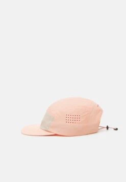 Peak Performance Lightweight - Cap - Warm Blush 9 Peak Performance Lightweight - Cap - Warm Blush -Deals Sport Girl Outfit Store 64e6e128e5d44db69cd5d803051a377e