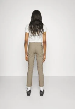 Peak Performance Iconiq Pants - Outdoor Trousers - Avid Beige -Deals Sport Girl Outfit Store 68d6afcd326647b881308760c0002974
