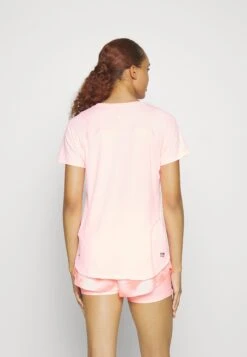 Puma Seasons Coolcell Tee - Sports T-Shirt - Koral Ice -Deals Sport Girl Outfit Store 69386891bc1c41bd8cc10bed14eaea4d