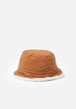 Columbia Winter Pass™ Reversible Bucket Hat Unisex - Hat - Camel Brown/Dark Stone -Deals Sport Girl Outfit Store 6f7c568f80d348eeb06f98f0b84c7858