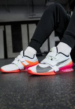Nike Performance Romaleos 4 Se - Training Shoe - White/Black/Bright Crimson/Pink Blast/Total Orange/Volt -Deals Sport Girl Outfit Store 6fdcde711820461e97819bef377eb629