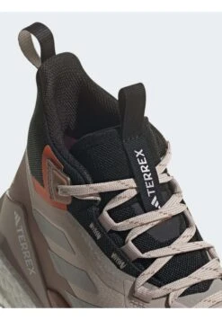 ADIDAS PERFORMANCE Terrex Free Hiker 2 Gtx W - Hiking Shoes - Taupe -Deals Sport Girl Outfit Store 77da8f23105348599c2f2aa21b2abeec