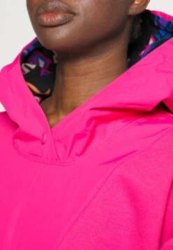 Columbia Graphic Hoodie - Hoodie -Deals Sport Girl Outfit Store 77eac8ecf8ff4c198e916861f2606f72