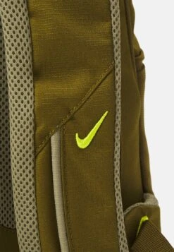 Nike Performance Hike Unisex - Rucksack - Olive Flak/Neutral Olive/(Atomic Green) -Deals Sport Girl Outfit Store 7ad6111594844485a85b89c85e8fd1ba