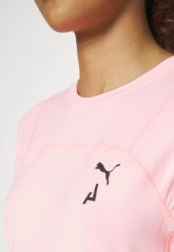 Puma Seasons Coolcell Tee - Sports T-Shirt - Koral Ice -Deals Sport Girl Outfit Store 827858e64b02414eacea9f3d1e1e6b7c