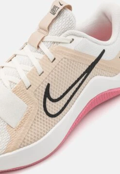 Nike Performance Mc Trainer 2 - Training Shoe - Sail/Black/Sanddrift/Coconut Milk/Coral Chalk -Deals Sport Girl Outfit Store 8811fa80bed74246a2a59d8c6fa57896