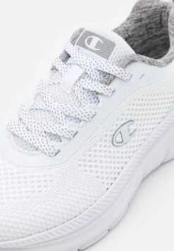 Champion Low Cut Shoe Peony - Training Shoe -Deals Sport Girl Outfit Store 9290e7d5280a4877b4f47690bde18caf