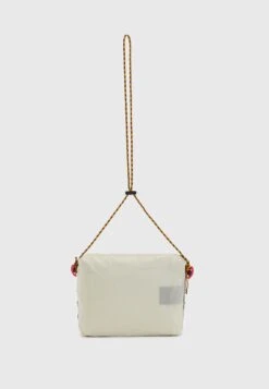 Klättermusen Algir Accessory Large Unisex - Across Body Bag - Cristal Green -Deals Sport Girl Outfit Store 9cdad6e7b89f4329857162a8542281a7