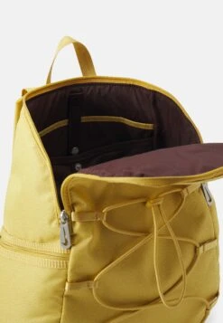 Nike Performance One - Rucksack - Wheat Gold -Deals Sport Girl Outfit Store 9ef1197cabd94e548a2cc06c01cdd51e