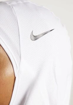 Nike Performance Pro Hijab - Headscarf - Black/White -Deals Sport Girl Outfit Store a6768afdb4d84977896ffe32e8ce84bd