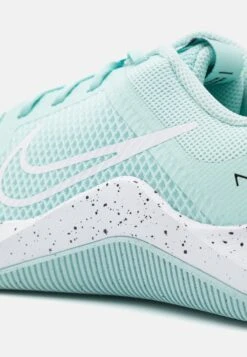 Nike Performance Mc Trainer 2 - Training Shoe - Elemental Pink/White/Pure Platinum -Deals Sport Girl Outfit Store a97067e725324c3a976ef046fcd5f5db