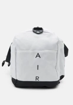 Jordan Sports Bag - White -Deals Sport Girl Outfit Store aebe08b9d80141ae8f9fa6a993d7558e