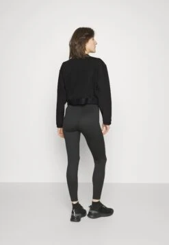 Sweatshirt - Black Beauty 9 Sweatshirt - Black Beauty -Deals Sport Girl Outfit Store b05be81416a249ebb27871d11c19f327