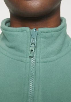 The North Face Glacier- Fleece Jacket - Dark Sage -Deals Sport Girl Outfit Store b264f6c100864ec58d8a97abc78aaf65