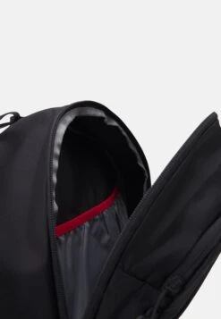 The North Face Basin 18 Unisex - Rucksack - Black -Deals Sport Girl Outfit Store cbc1d47731fe473db1b2c587a6395d48