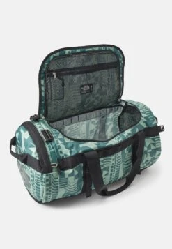 The North Face Base Camp Duffel M Unisex - Holdall - Misty Sage Irregular Geometry/Black 13 The North Face Base Camp Duffel M Unisex - Holdall - Misty Sage Irregular Geometry/Black -Deals Sport Girl Outfit Store d016e2421e6c4e6a87c7a8c2a01e0cc1
