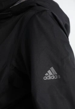 VAUDE Women Escape Light - Waterproof Jacket - Black -Deals Sport Girl Outfit Store d44152767ff0427fac2d5ed5625e896d