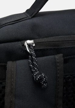 Nike Performance Utility Speed At Unisex - Rucksack - Black/White -Deals Sport Girl Outfit Store d90505d59c17496596abe625120a0ece