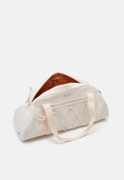 Nike Performance One Club Bag - Sports Bag - Guava Ice/Amber Brown -Deals Sport Girl Outfit Store d9461c71c5e7487489f8b31d1135fb8b