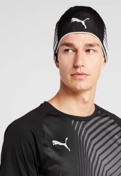 Liga Reversible Beanie - Beanie - Puma Black -Deals Sport Girl Outfit Store de3af59bb4894399a37dab63a790a20d