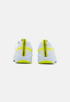 SALMING Kobra 3 - Handball Shoes - White/Fluo Green -Deals Sport Girl Outfit Store e0f8662168cb447fbfce9896f400ba2c