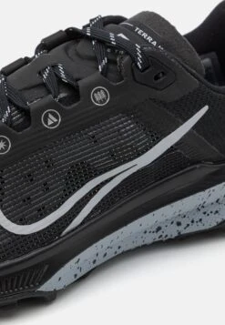 Nike Performance React Terra Kiger 9 - Trail Running Shoes - Black/Wolf Grey/Reflect Silver/Cool Grey/White -Deals Sport Girl Outfit Store e463b1d5701040b5b9b258c718f50572