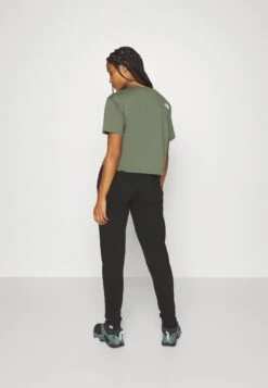 The North Face Pant - Tracksuit Bottoms - Black -Deals Sport Girl Outfit Store e75208684cd644b999afaef338ba3c99