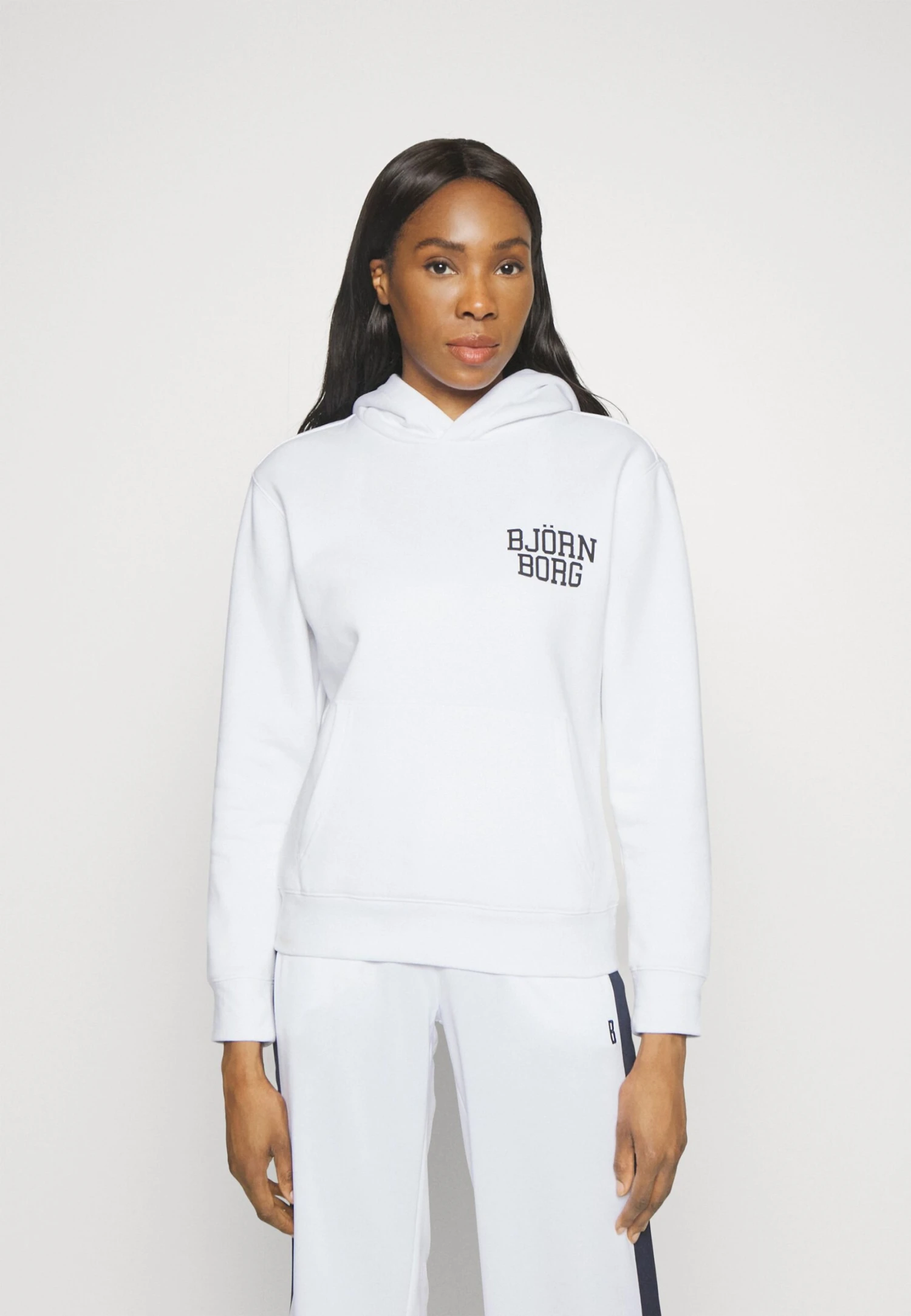 BJØRN BORG Essential Hoodie - Hoodie - Brilliant White 3 BJØRN BORG Essential Hoodie - Hoodie - Brilliant White