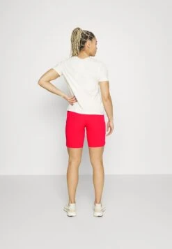 Jack Wolfskin Hilltop Trail - Outdoor Shorts - Tango Orange -Deals Sport Girl Outfit Store ea359b74abaa4ea68661ecfae9e6e3b2