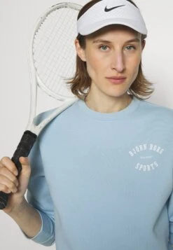 BJØRN BORG Essential Crew - Sweatshirt - Cerulean -Deals Sport Girl Outfit Store ed42f65f05fa42efb69e9a78187d63cb