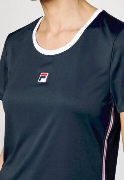 Fila Lucy - Sports T-Shirt -Deals Sport Girl Outfit Store f7b206f85e664cfb9f23d20e81fb8d31