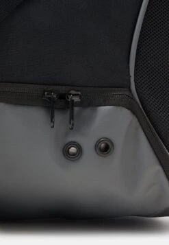 Nike Performance Hoops Elite Unisex - Sports Bag - Black/Iron Grey/Metallic Silver -Deals Sport Girl Outfit Store fb41b8beb79640d4b8f8dcafa4584f24