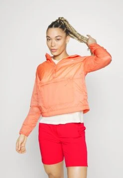 Jack Wolfskin Hilltop Trail - Outdoor Shorts - Tango Orange -Deals Sport Girl Outfit Store fb83d2b33dbe4898840dbcd673a49ca1