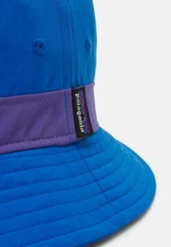 Patagonia Wavefarer Bucket Hat Unisex - Hat - Bayou Blue -Deals Sport Girl Outfit Store fe1d495ab9aa48b98d30fd552b6d836e